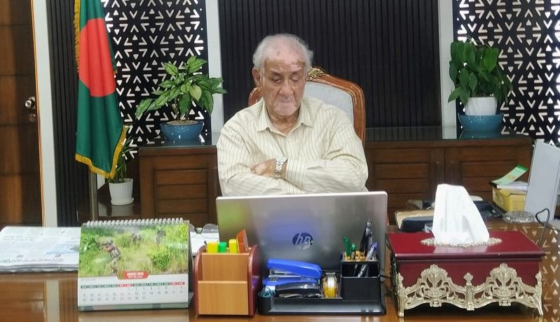 ঢাকায় বসে নির্দেশনা নয়, মাঠের পরিস্থিতি দেখে ব্যবস্থা নিতে চাই: পার্বত্য মন্ত্রী