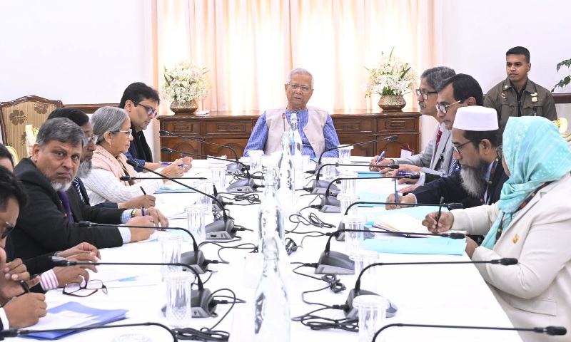 বঙ্গোপসাগরে বেড়েছে জেলি ফিশ, দুই হাজার মিটার গভীরেও মিলেছে প্লাস্টিক