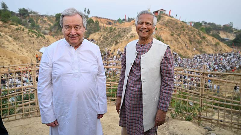 এক লাখ রোহিঙ্গার সঙ্গে ইফতার করলেন প্রধান উপদেষ্টা ও জাতিসংঘ মহাসচিব
