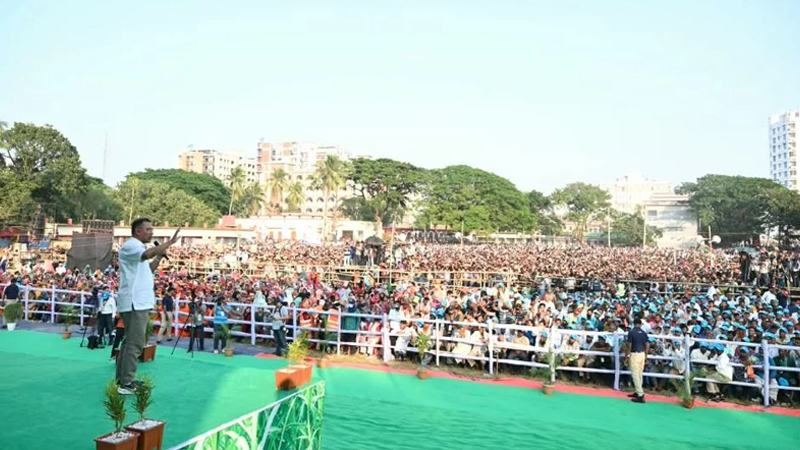পতিত স্বৈরাচার ও বিরোধী দল মিলে বিশৃঙ্খলা সৃষ্টির ষড়যন্ত্র করছে: প্রধানমন্ত্রী