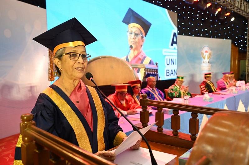 শিক্ষার্থীদের ডিগ্রির মর্যাদা উজ্জ্বল ও অক্ষুণ্ণ রাখতে দায়িত্বশীল আচরণ করা উচিৎ: ফরিদা আখতার