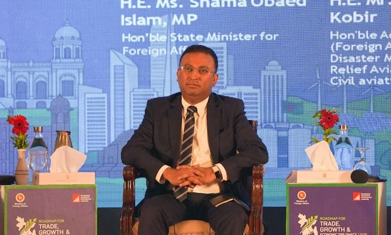 কানেক্টিভিটি হবে বাংলাদেশের অর্থনৈতিক স্বার্থেই: পররাষ্ট্র উপদেষ্টা