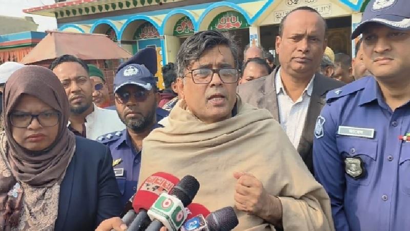গণভোটে ‘হ্যাঁ’ ভোট দিয়ে মানুষ স্বৈরাচারের বিরুদ্ধে লালকার্ড দেখাবে: প্রেস সচিব