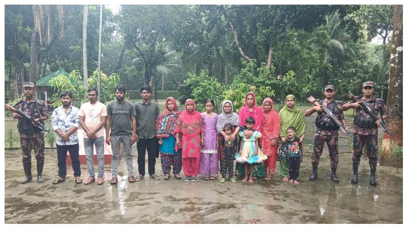 নওগাঁ সীমান্ত দিয়ে ১৮ জনকে পুশইন করেছে বিএসএফ