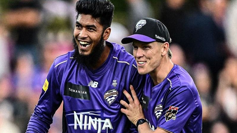 রিশাদ হোসেন আজ নিলেন ২ উইকেট