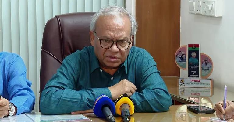আন্দোলন-সংগ্রামে যাদের ভূমিকা আছে, তাদেরই মনোনয়ন দেবে বিএনপি: রিজভী