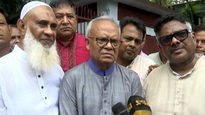 দেশের চিনিকলগুলো সারা বছর উৎপাদনশীল রাখার চিন্তা করছে সরকার: রিজভী