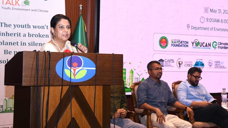 জলবায়ু ঝুঁকি মোকাবেলায় তরুণদের ঐক্যবদ্ধভাবে কাজ করতে হবে