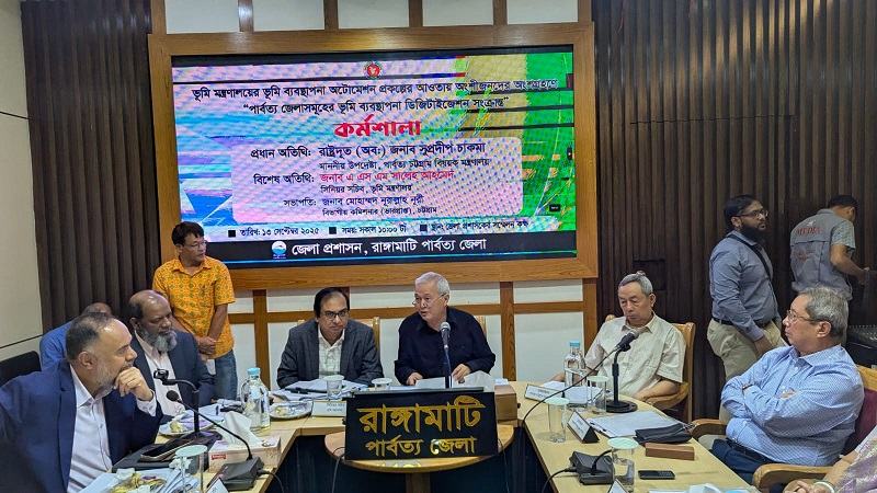 পার্বত্য চট্টগ্রামের ভূমি সমস্যার সমাধান আলোচনার মাধ্যমেই সম্ভব: উপদেষ্টা সুপ্রদীপ চাকমা