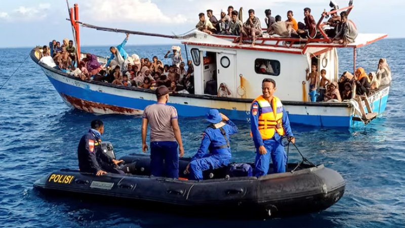 rohingya_boat1_reuters