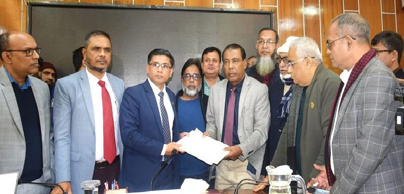 বগুড়ায় খালেদা জিয়া ও তারেক রহমানের পক্ষে মনোনয়নপত্র জমা
