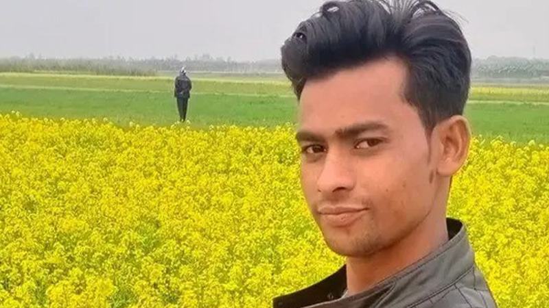 চুয়াডাঙ্গায় ঝড়ে পড়া আম কুড়াতে গিয়ে বিদ্যুৎস্পৃষ্টে যুবকের মৃত্যু