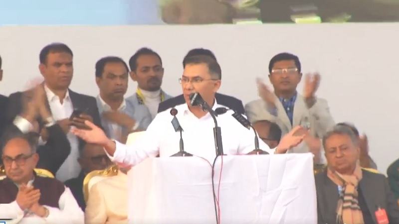 এদেশে গণতন্ত্র প্রতিষ্ঠিত হোক: তারেক রহমান