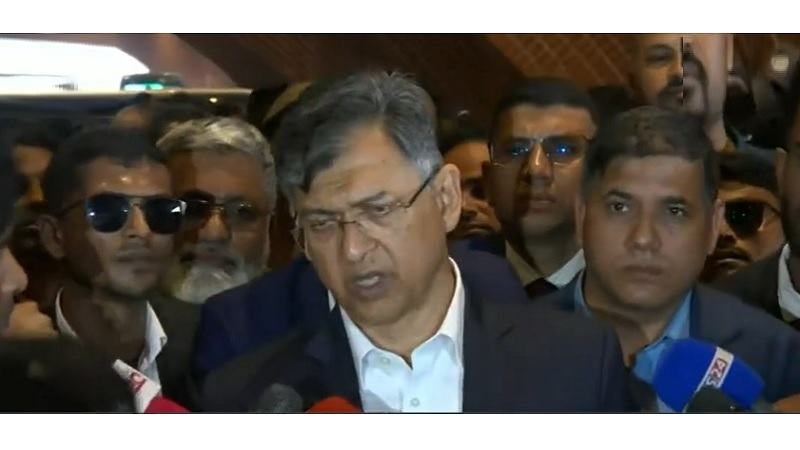 সিইসির শপথ পড়ানোর এখতিয়ার নেই, আমরাও নেইনি: সালাহউদ্দিন আহমদ