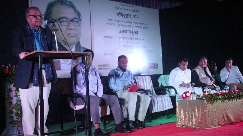 প্রাথমিক শিক্ষা ১২ বছর করা উচিত