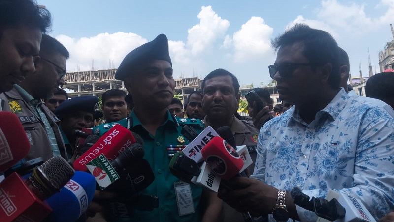 জমির দখল-বেদখল নিয়ে বিবাদ থাকতে পারে, বলছে পুলিশ