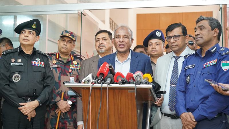 নির্বাচন উৎসবমুখর হবে, কোনো শঙ্কা নেই: স্বরাষ্ট্র উপদেষ্টা