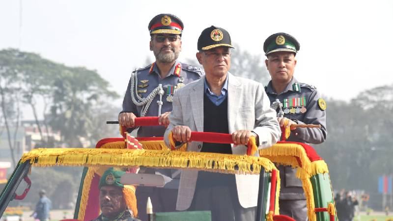 নির্বাচনে আনসার সদস্যদের পেশাদারিত্বের সঙ্গে দায়িত্ব পালনের আহ্বান স্বরাষ্ট্র উপদেষ্টার