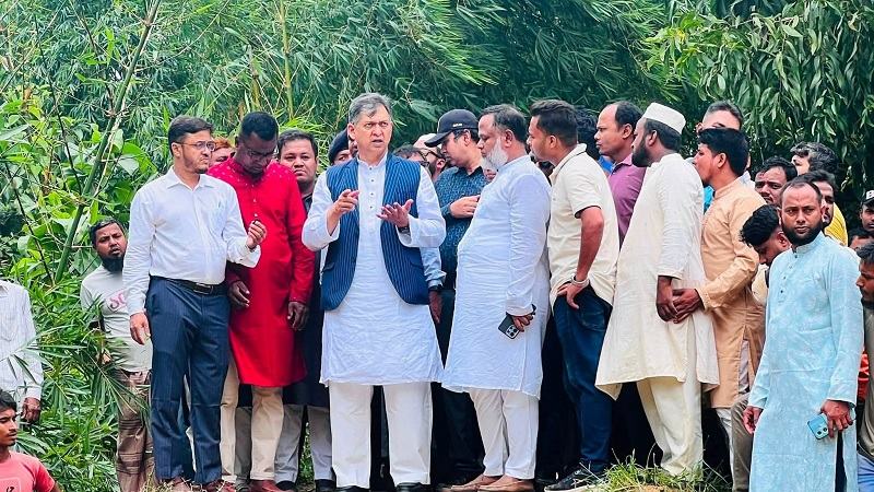 আমরা জনগণের সরকার, মানুষের পাশেই আছি: স্বরাষ্ট্রমন্ত্রী