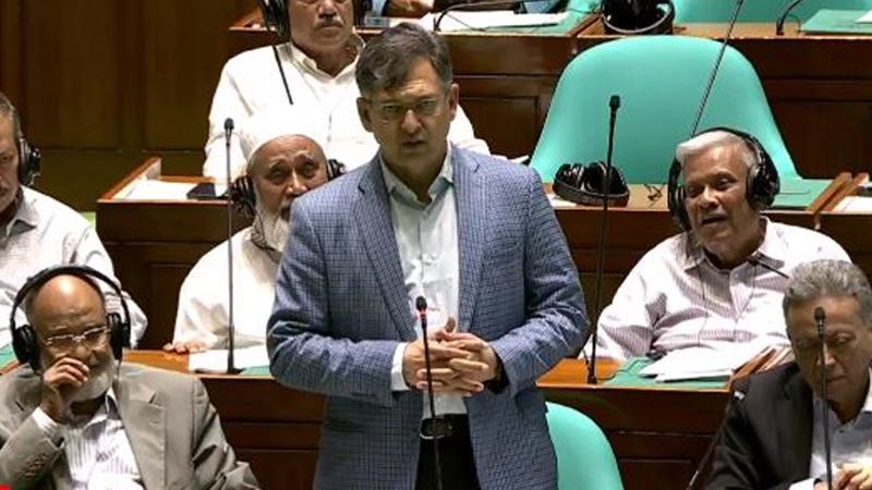 সংসদ সদস্যদের কেউ ঋণখেলাপি নন, হয়তো ঋণগ্রস্ত হতে পারেন: স্বরাষ্ট্রমন্ত্রী