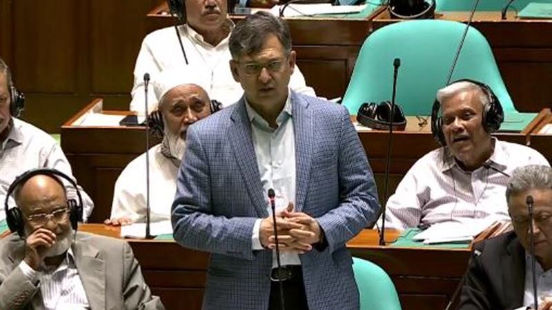 দেশের ৭৫টি কারাগারে ধারণক্ষমতার ১.৭ গুণ বন্দি রয়েছে: স্বরাষ্ট্রমন্ত্রী
