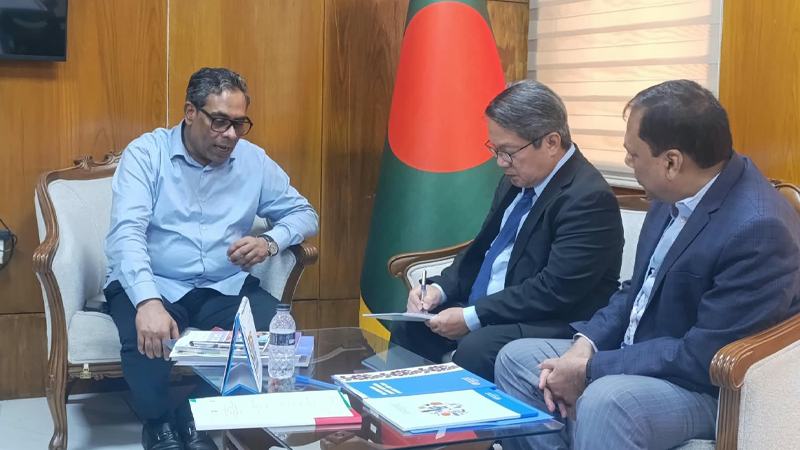 স্বাস্থ্য প্রতিমন্ত্রীর সঙ্গে বিশ্ব স্বাস্থ্য সংস্থার বাংলাদেশ প্রতিনিধিদলের সাক্ষাৎ