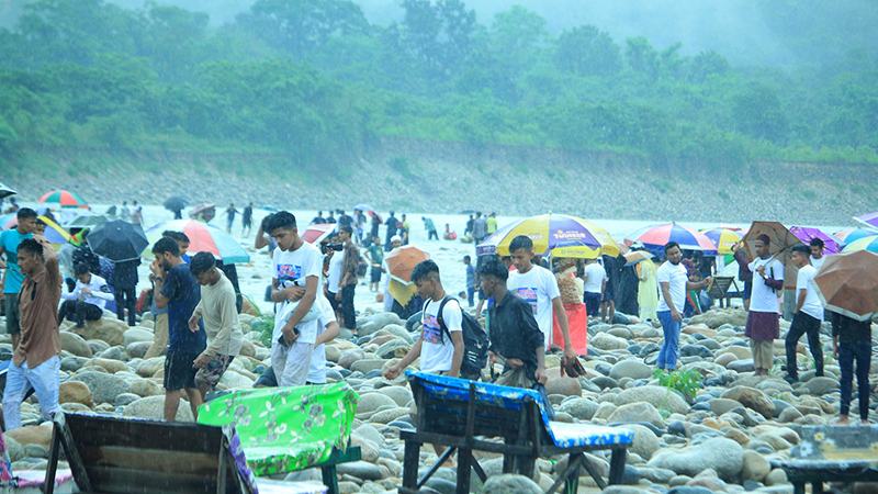 সিলেটে ঈদের ছুটিতে পর্যটক উপস্থিতি বাড়ছে