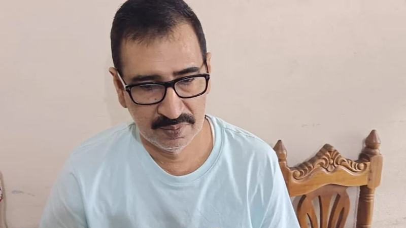 ভারতে পালানোর সময় গোপালগঞ্জ আওয়ামী লীগের সম্পাদক গ্রেফতার