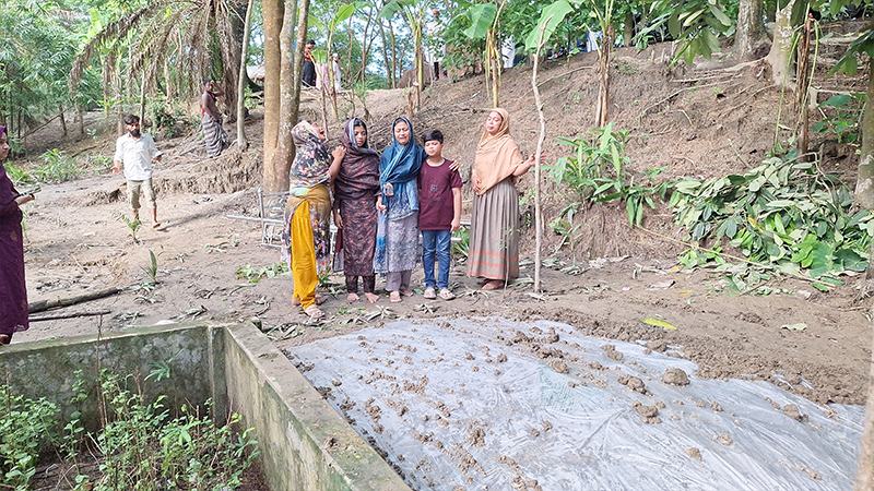মিটফোর্ডে ব্যবসায়ীকে হত্যা, পরিবারে শোকের মাতম