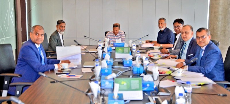 শাহজালাল ইসলামী ব্যাংকের নির্বাহী কমিটির ৮৯৬তম সভা অনুষ্ঠিত