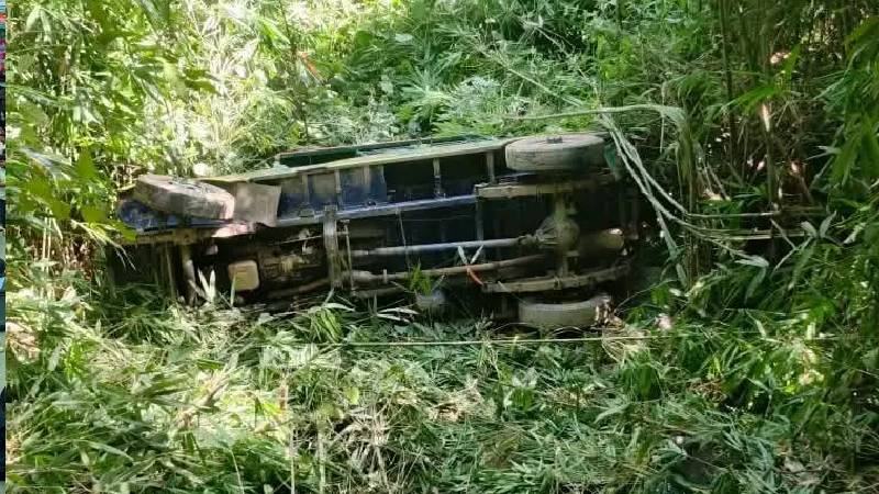 সাজেকে সড়ক দুর্ঘটনায় খুলনা বিশ্ববিদ্যালয়ের শিক্ষার্থী নিহত, আহত ১২