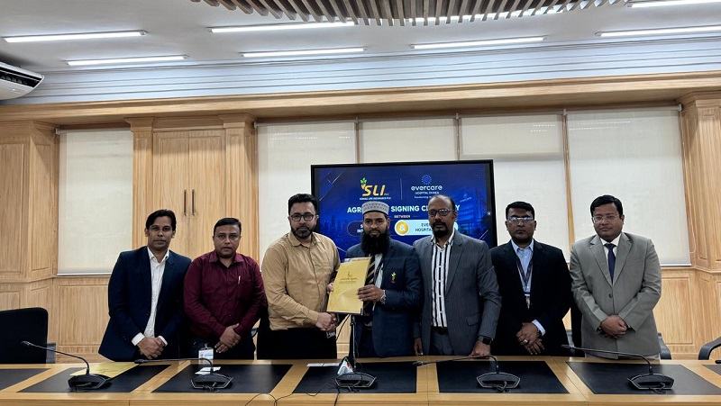 সোনালী লাইফ ইন্স্যুরেন্স ও এভারকেয়ার হাসপাতালের মধ্যে স্বাস্থ্যসেবা সুবিধা বিষয়ক সমঝোতা স্মারক স্বাক্ষর