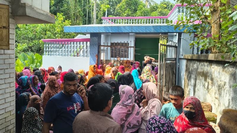১১ দিন পর নিজ গ্রামে পৌঁছাল একই পরিবারের চারজনের মরদেহ