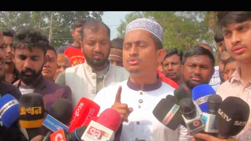 শেখ হাসিনা ভারতে বসে বাংলাদেশের সিদ্ধান্ত নেবে ওইদিন এখন আর নেই: সারজিস আলম