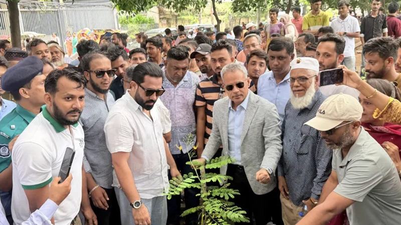 মহাসড়কে অটোরিকশা চলবে না, তবে জীবন-জীবিকা বিবেচনায় পর্যায়ক্রমে ব্যবস্থা: সড়ক মন্ত্রী