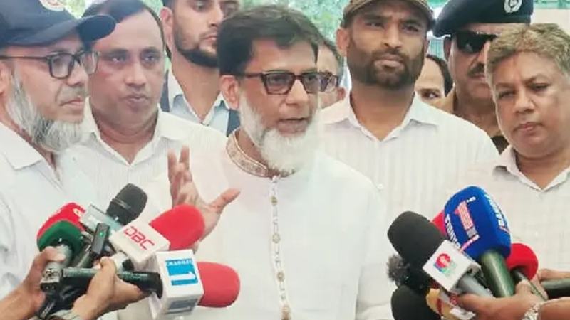 ঢাকার যানজট নিরসনে ৪ টার্মিনাল দ্রুত সরিয়ে নেয়া হচ্ছে: সড়ক প্রতিমন্ত্রী