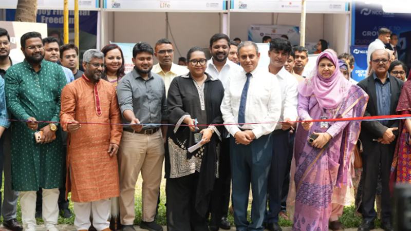 স্টামফোর্ডে ‘ক্যারিয়ার এক্সপো’, চাকরি-ইন্টার্নশিপের হাজারো সুযোগ