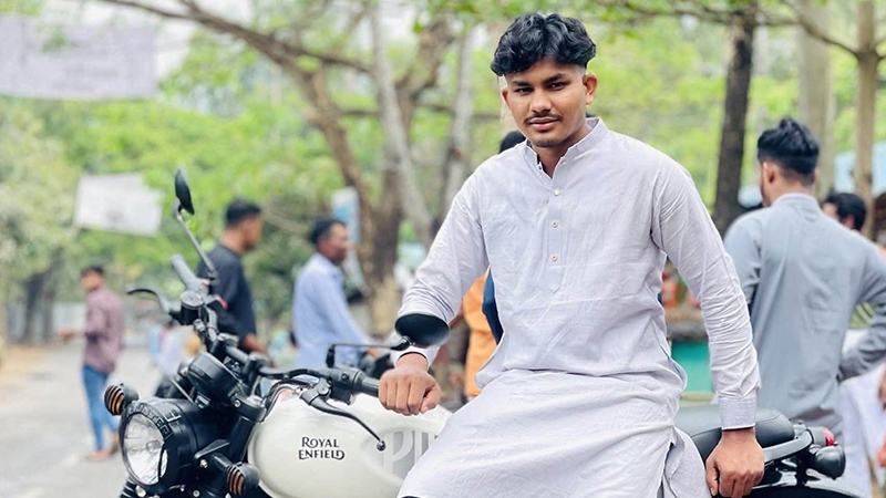টেকনাফে পাহাড়ের পাদদেশ থেকে তিনজনের মরদেহ উদ্ধার