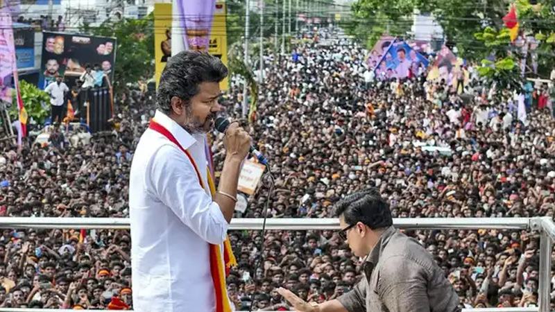 থালাপতি বিজয়ের র‍্যালিতে পদদলিত হয়ে শিশুসহ নিহত অন্তত ৩১