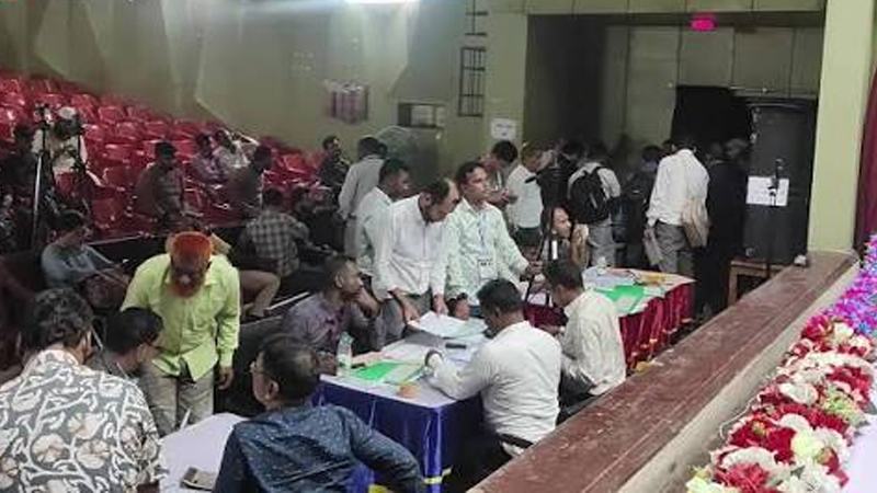 ঠাকুরগাঁও-১ উপনির্বাচন: ভোট পড়েছে ৬৪ দশমিক ৮১ শতাংশ