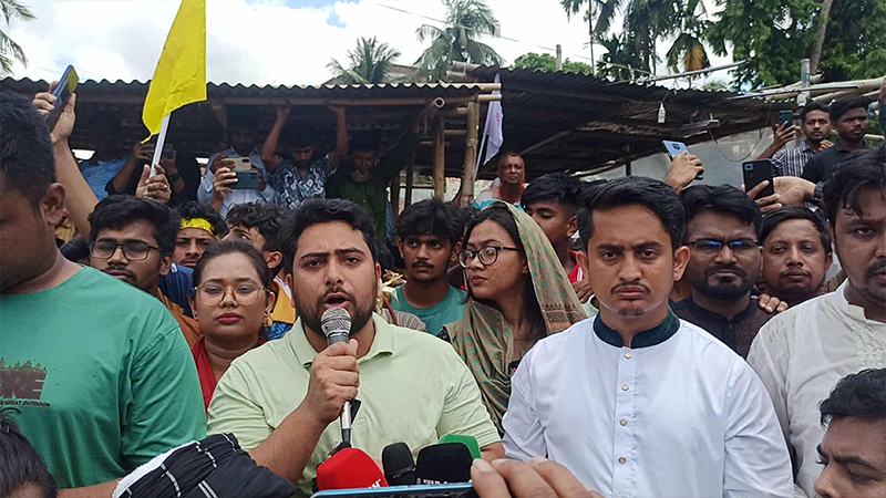 সীমান্ত হত্যা যেকোনো মূল্যে বন্ধ করব: নাহিদ ইসলাম