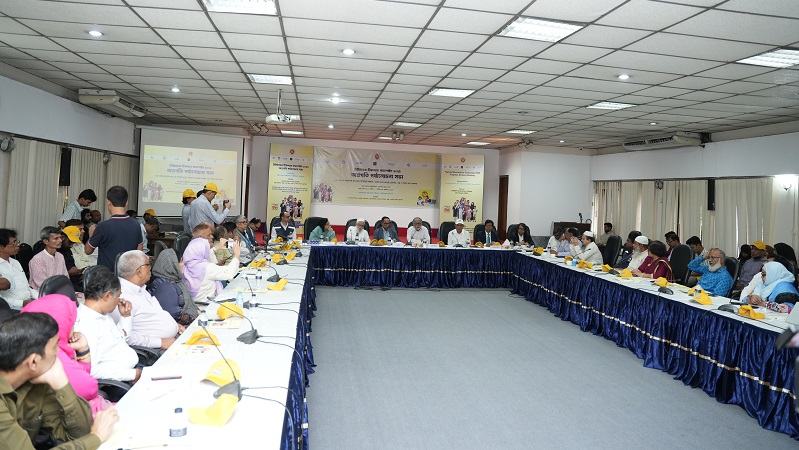 টাইফয়েড টিকাদান কর্মসূচির সাফল্য ও চ্যালেঞ্জ নিয়ে আলোচনা