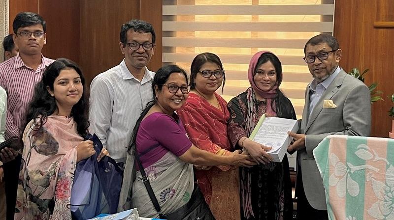 তামাক নিয়ন্ত্রণ অধ্যাদেশ দ্রুত আইন করার দাবিতে ২০ হাজার নাগরিকের আবেদন