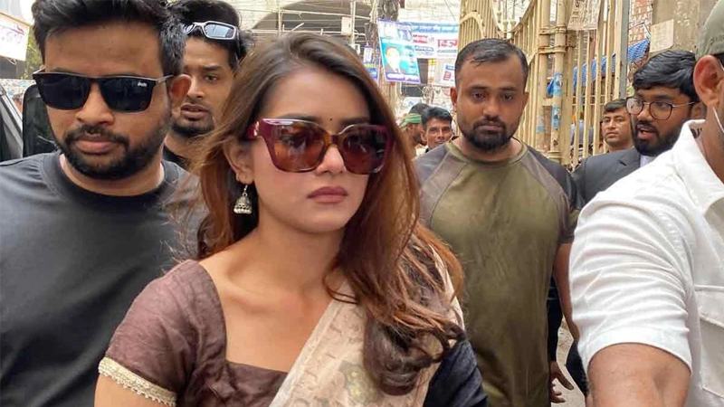 আত্মসমর্পণ করে জামিনের মেয়াদ বাড়ালেন তানজিন তিশা