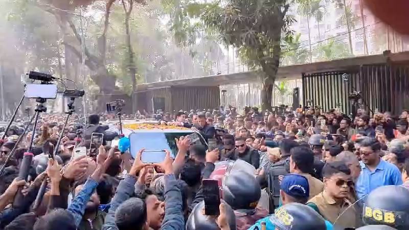 তারেকের ইসিতে আগমন ঘিরে নিশ্ছিদ্র নিরাপত্তা, দ্রুততম সময়ে এনআইডি দিতে প্রস্তুতি