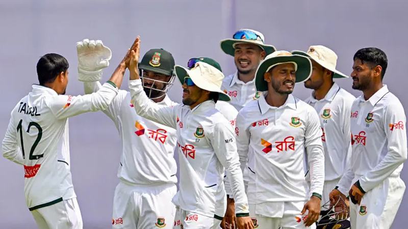 অস্ট্রেলিয়ার বিপক্ষে বাংলাদেশের টেস্ট দল ঘোষণা