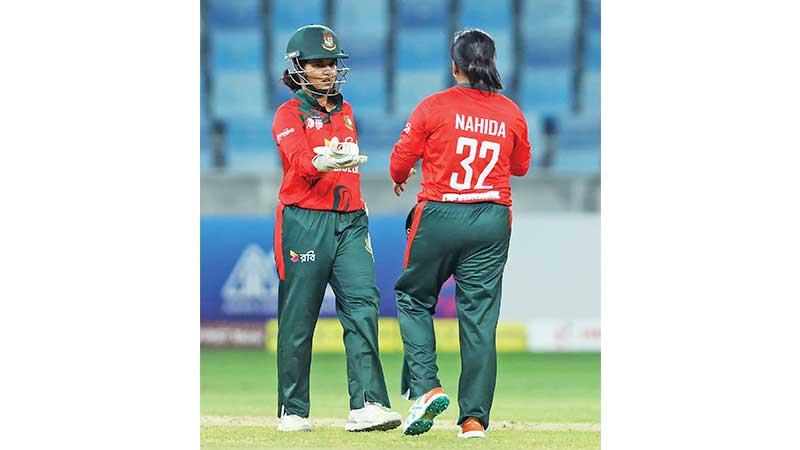 সেমিতে ভারতের কাছে হারল মেয়েরা