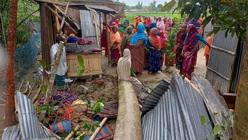 কুড়িগ্রামে কালবৈশাখী ঝড়ে গাছ পড়ে একজনের মৃত্যু