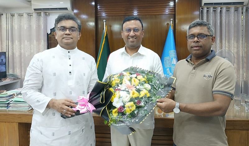 জাবি উপাচার্যের সঙ্গে পররাষ্ট্র প্রতিমন্ত্রীর সৌজন্য সাক্ষাৎ
