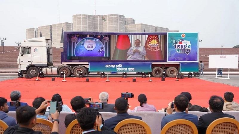 খালেদা জিয়ার দাফন পর্যন্ত গণভোটের প্রচার বন্ধ রাখার নির্দেশনা